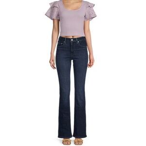 Women's Levi’s 725 high rise boot cut jeans, size 31/30.